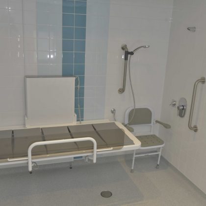 Acorn, bathroom, shower bed