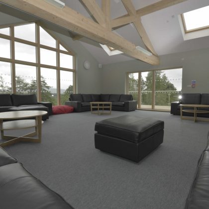 Acorn, lounge